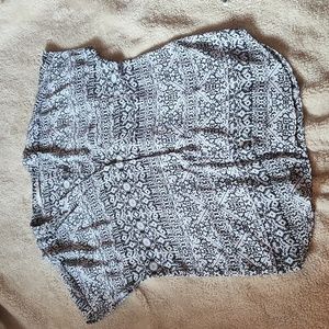 Womens short sleeved blouse